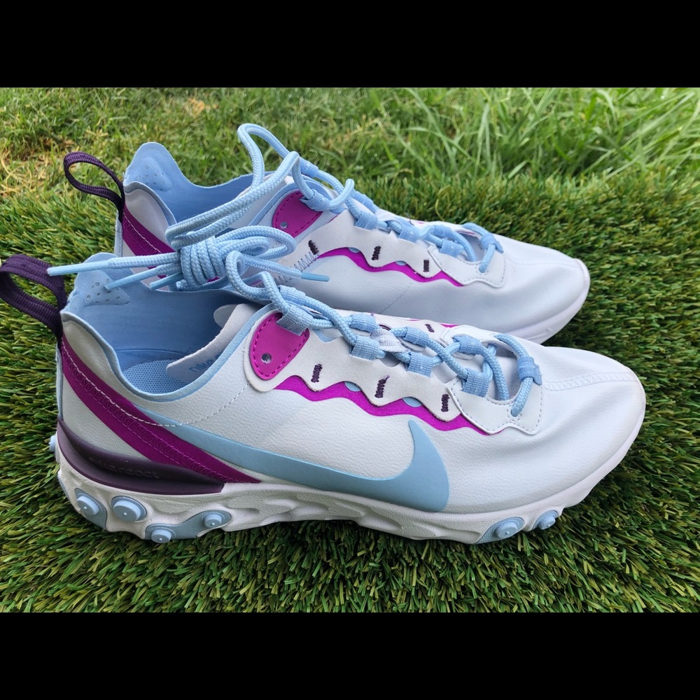Women’s Nike React Running shoes sz 8.5